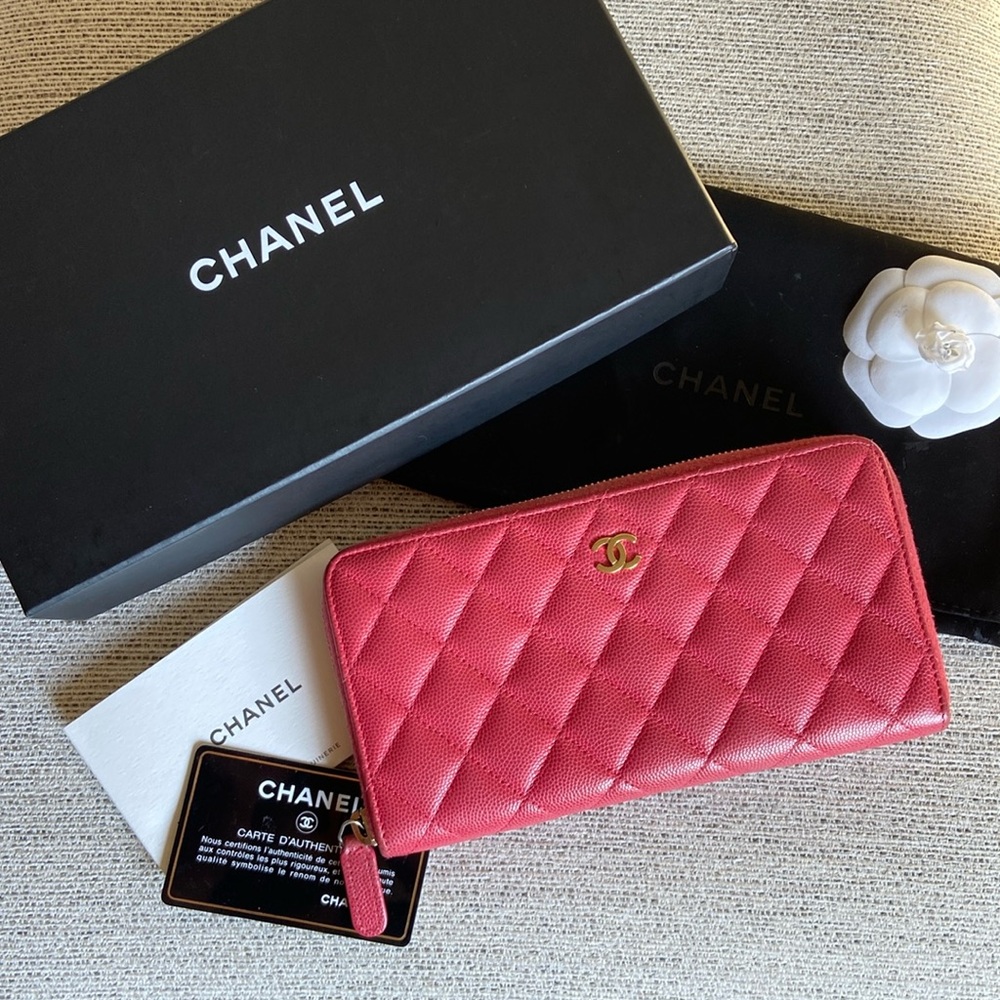 Chanel Pink Quilted Caviar Zippy Wallet